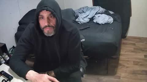 Snapshot of muffdiver718 chatting on March 3, 11:54 pm Muffdiver online show from March 3, 11:54 pm