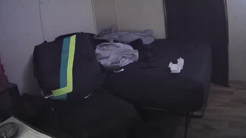 Snapshot of muffdiver718 chatting on March 21, 8:19 am Muffdiver online show from March 21, 8:19 am