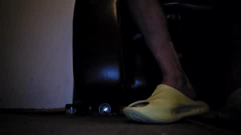 Snapshot of muffdiver718 chatting on March 27, 7:47 am Muffdiver online show from March 27, 7:47 am