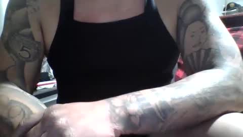 muffduster online show from March 1, 12:56 pm