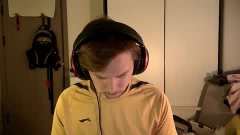 muffin  men online show from February 13, 10:33 am