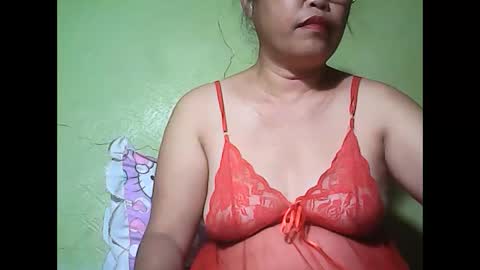 muffy_bunny online show from May 2, 6:57 pm