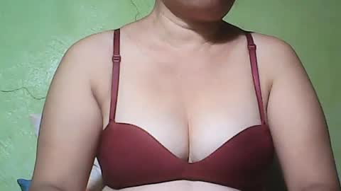 muffy_bunny online show from July 19, 8:01 pm