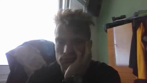 mugis420 online show from June 7, 5:06 pm