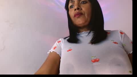 yuli online show from January 13, 6:49 am