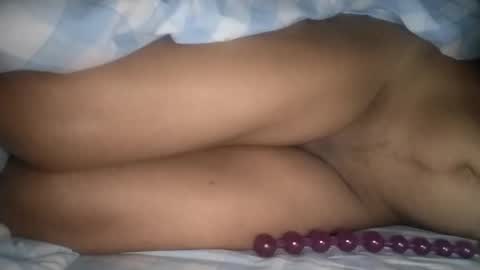 Snapshot of mulato44 chatting on February 19, 9:28 am Laly online show from February 19, 9:28 am