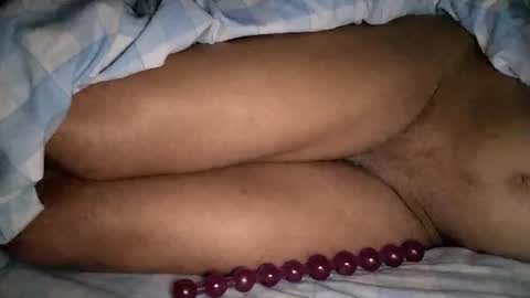 Snapshot of mulato44 chatting on February 24, 7:22 am Laly online show from February 24, 7:22 am