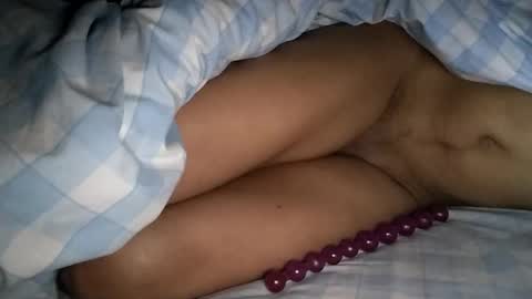 Snapshot of mulato44 chatting on February 25, 8:47 am Laly online show from February 25, 8:47 am