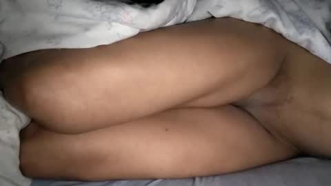 Snapshot of mulato44 chatting on March 5, 7:38 am Laly online show from March 5, 7:38 am