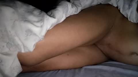 Snapshot of mulato44 chatting on March 10, 7:10 am Laly online show from March 10, 7:10 am