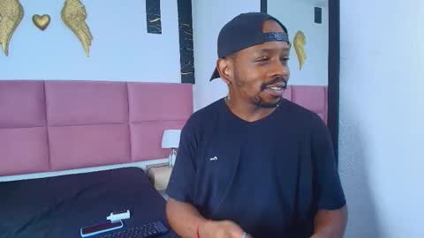 Snapshot of muller_asher chatting on October 30, 9:04 pm Muller Asher online show from October 30, 9:04 pm