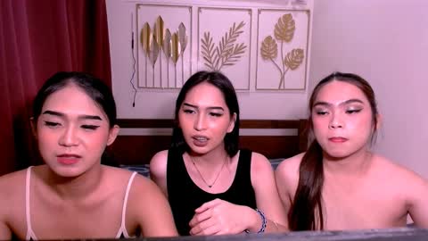 Snapshot of multicummer_kitty chatting on March 23, 3:16 pm multicummer_kitty online show from March 23, 3:16 pm