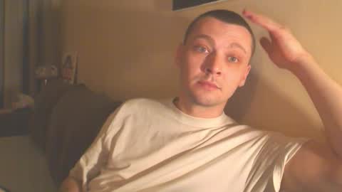 Erik online show from October 12, 10:53 pm