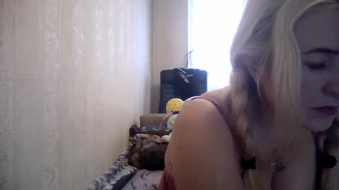 Snapshot of multiply_orgazm chatting on January 16, 6:46 am Multiply orgazm online show from January 16, 6:46 am