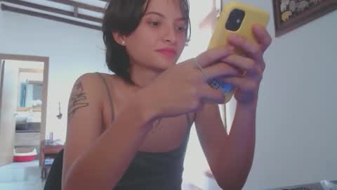   online show from December 6, 3:55 pm