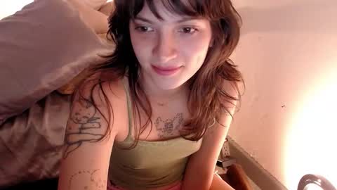   online show from February 19, 9:22 pm