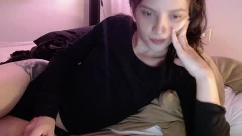 Snapshot of munchi_ chatting on May 22, 12:18 am online show from May 22, 12:18 am