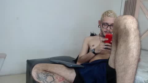 Snapshot of murdockh chatting on March 11, 4:54 am murdok online show from March 11, 4:54 am