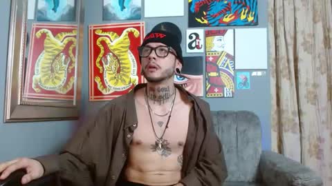 Snapshot of murdockh chatting on September 27, 5:45 am murdok online show from September 27, 5:45 am