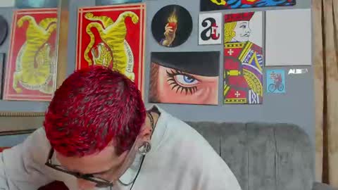 Snapshot of murdockh chatting on October 19, 4:02 am murdok online show from October 19, 4:02 am