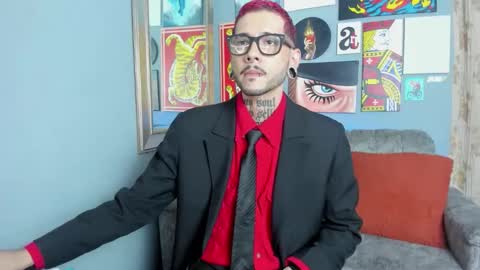 Snapshot of murdockh chatting on October 25, 5:15 am murdok online show from October 25, 5:15 am