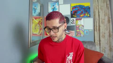 Snapshot of murdockh chatting on October 28, 3:32 am murdok online show from October 28, 3:32 am