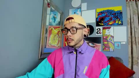 Snapshot of murdockh chatting on October 29, 4:48 am murdok online show from October 29, 4:48 am