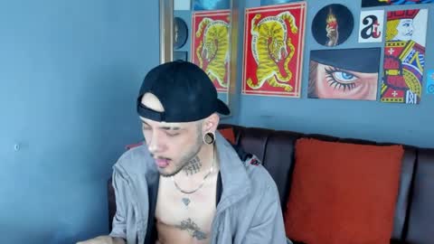 murdok  online show from May 14, 3:02 am