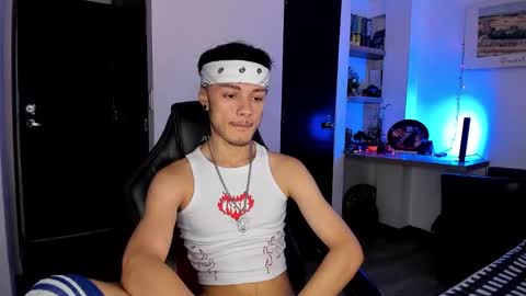 murielkarmesi online show from January 10, 2:23 pm