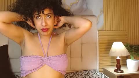 Snapshot of muriell303av chatting on October 10, 5:06 am muriell303av online show from October 10, 5:06 am