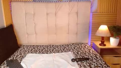 Snapshot of muriell303av chatting on November 12, 4:13 am muriell303av online show from November 12, 4:13 am