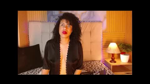 Snapshot of muriell303av chatting on November 23, 3:17 am muriell303av online show from November 23, 3:17 am