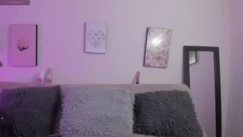 muriell_69 online show from January 8, 9:17 pm