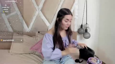 muriell_69 online show from May 30, 3:20 pm