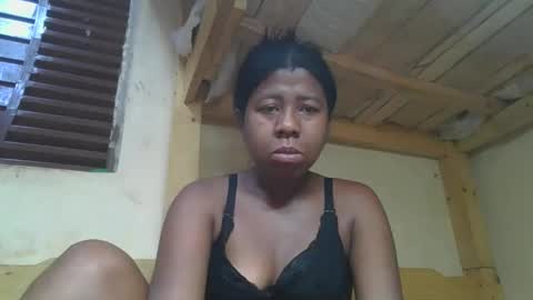 Snapshot of murielleee chatting on March 19, 5:11 am murielleee online show from March 19, 5:11 am