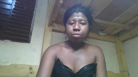 Snapshot of murielleee chatting on March 20, 9:03 am murielleee online show from March 20, 9:03 am