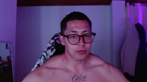 David Big online show from February 6, 8:23 pm