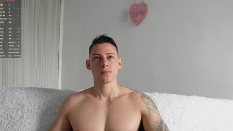muscle_king_cum online show from March 12, 1:50 pm