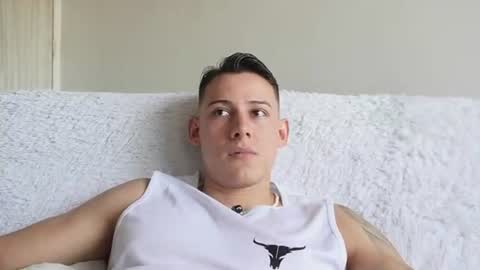 muscle_king_cum online show from June 10, 2:27 pm