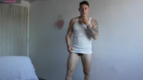muscle_king_cum online show from June 20, 1:14 pm