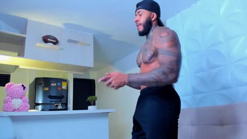 Nick online show from February 6, 11:48 pm