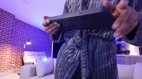 Nick online show from November 14, 12:26 pm