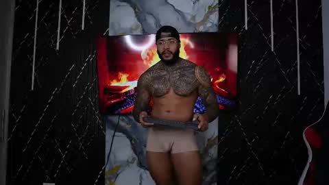 Snapshot of muscle_man19 chatting on July 10, 5:23 am Nick online show from July 10, 5:23 am