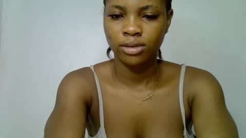 muscle_queen0 online show from March 21, 7:24 am