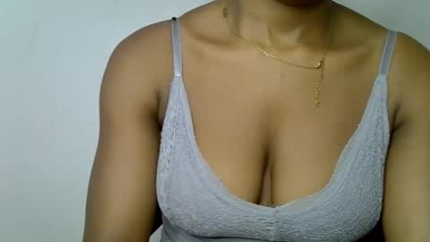 muscle_queen0 online show from March 24, 6:57 pm