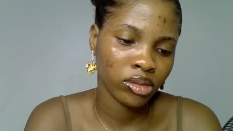 muscle_queen0 online show from March 28, 7:57 pm