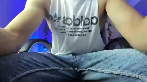 muscle scott online show from January 10, 1:46 pm