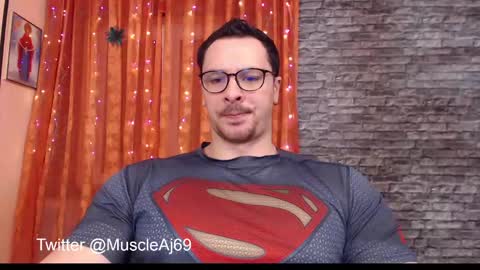 AJ online show from December 17, 4:53 pm