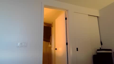 Snapshot of muscleedgernips chatting on September 20, 11:00 am muscleedgernips online show from September 20, 11:00 am