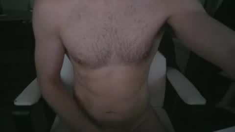 Snapshot of muscleedgernips chatting on November 27, 10:01 pm muscleedgernips online show from November 27, 10:01 pm